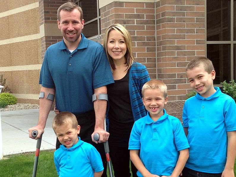 Jon Leedahl and family