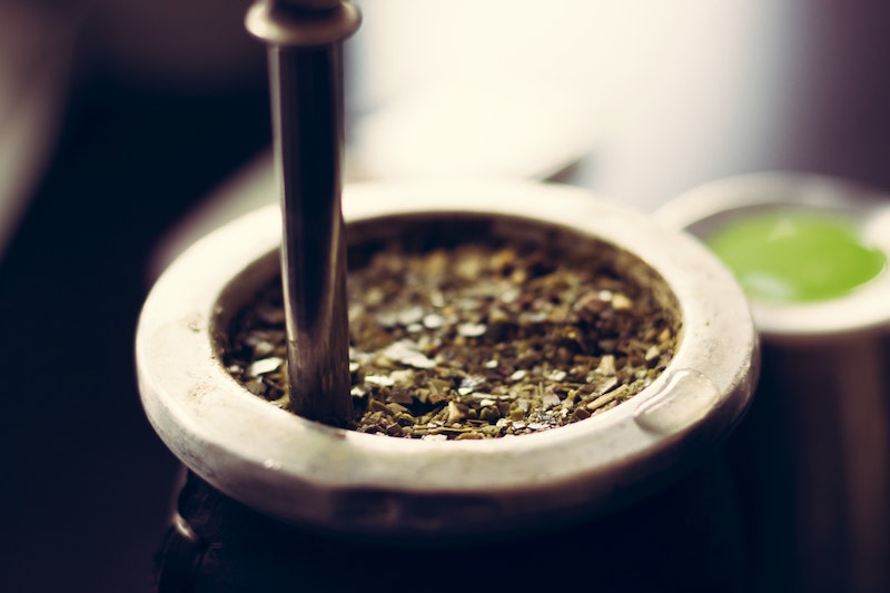 yerba mate photo by Jorge Zapata on unsplash.com